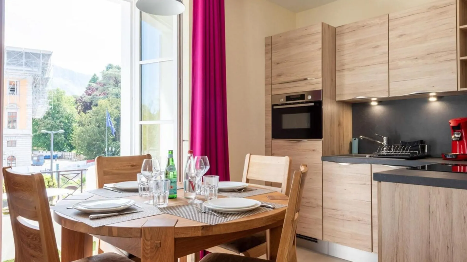 Carpates Annecy Rent Lodge